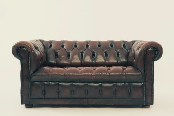 couch, loveseat, sofa-5246790.jpg